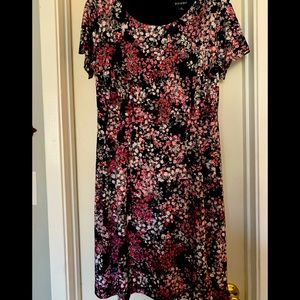 Roz & Ali Flowered Dress
